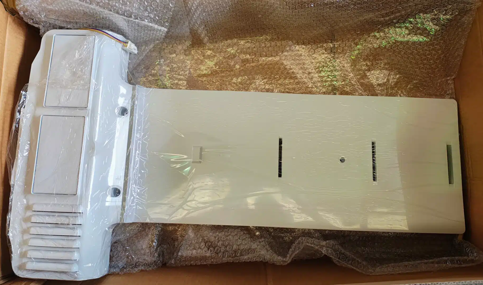 Samsung-Fridges-Freezers-Cover-Multi-Ref-Assy-–-DA97-13571E.webp Samsung Fridges & Freezers Cover Multi Ref Assy – DA97-13571E - Image 1